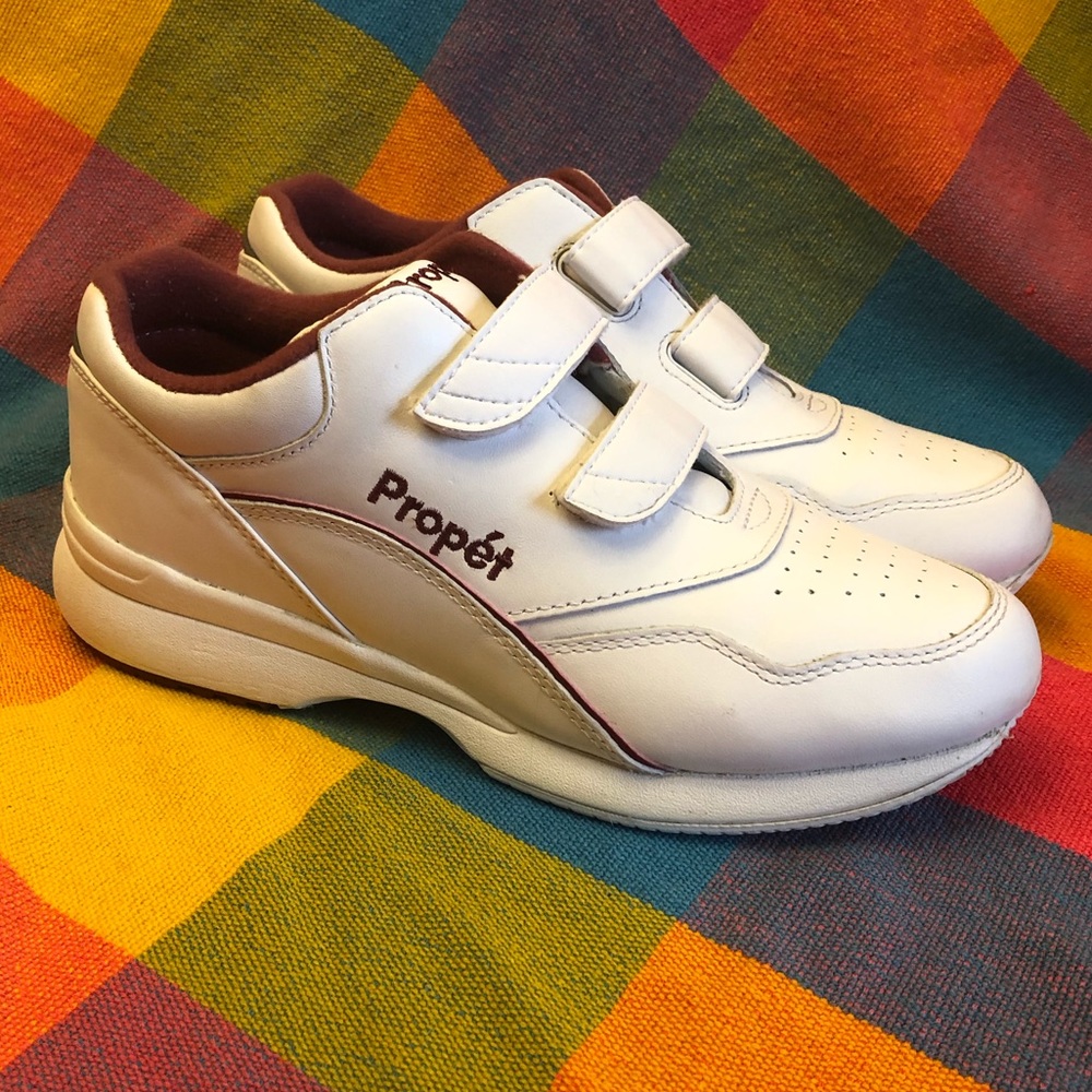 Propet Walking Shoes W Sz 8 White Leather & Red
